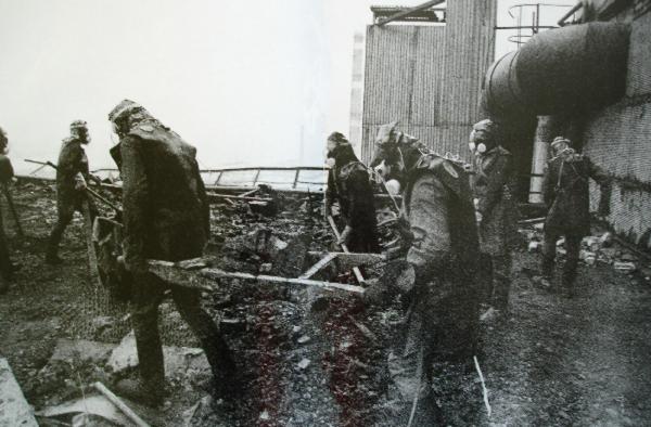 Tim Sar dan tentara kebersihan chernobyl